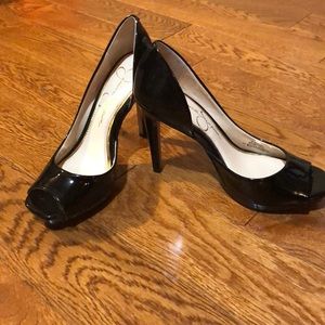 Jessica Simpson peep toe heels
